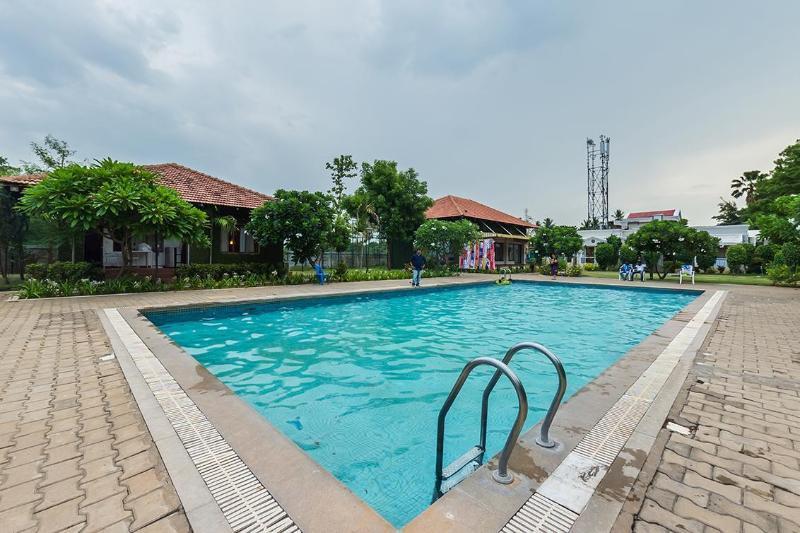 Hotel Riverside Resort And Spa Kumbakonam Exterior photo