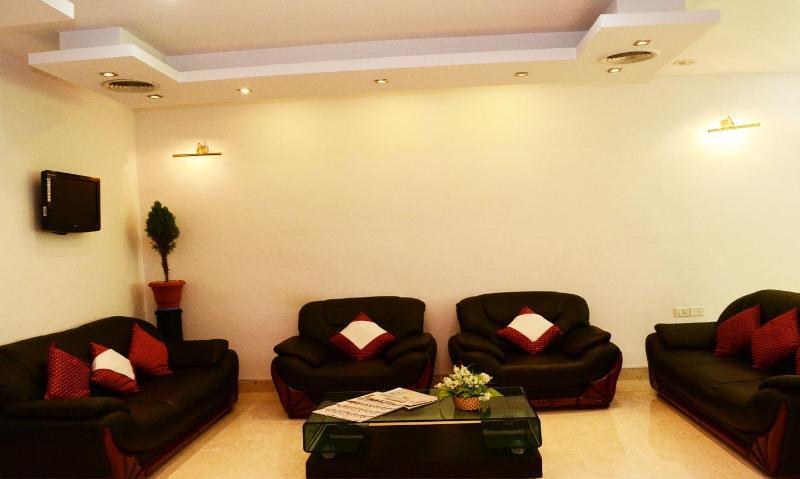 Hotel Riverside Resort And Spa Kumbakonam Exterior photo